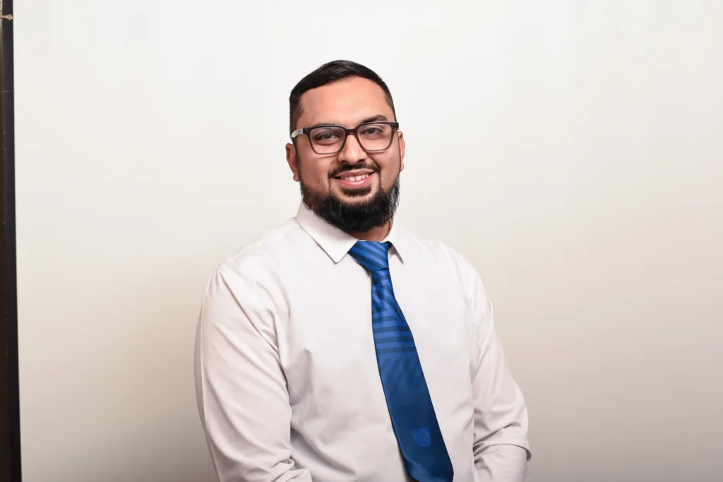 Mr M Shaikhnag