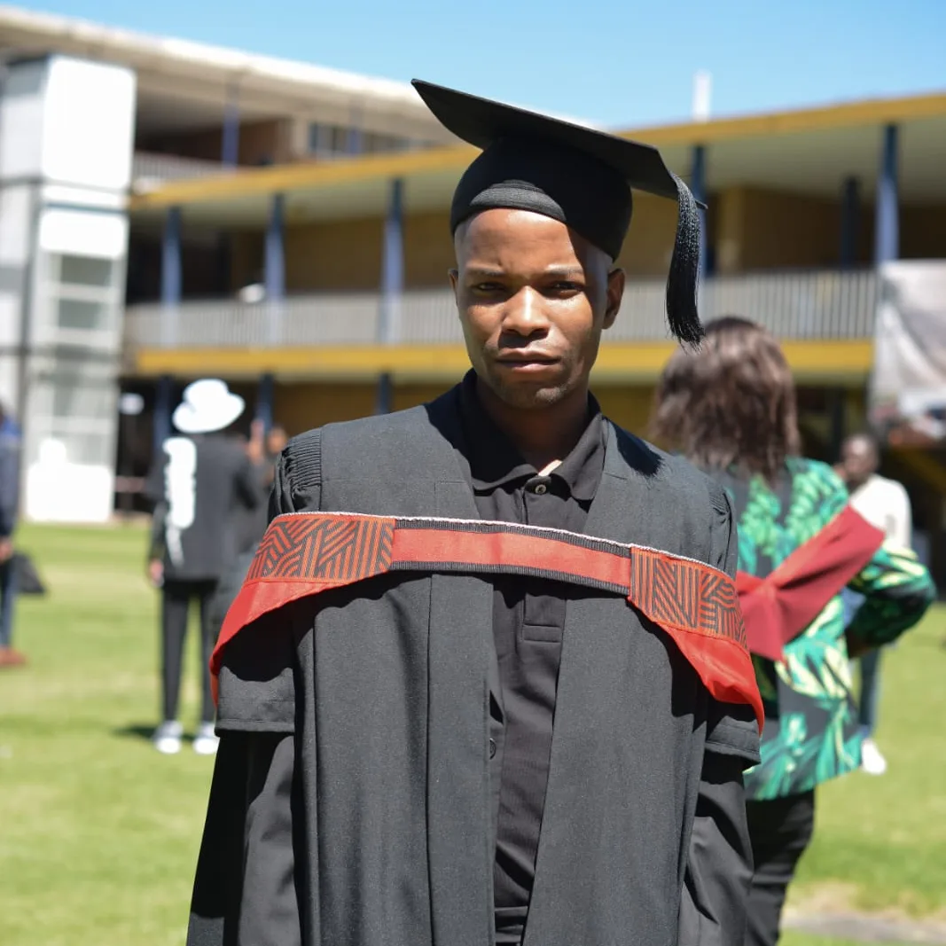 From Eswatini to Excellence: Petros Vilakati Graduates Cum Laude at VUT