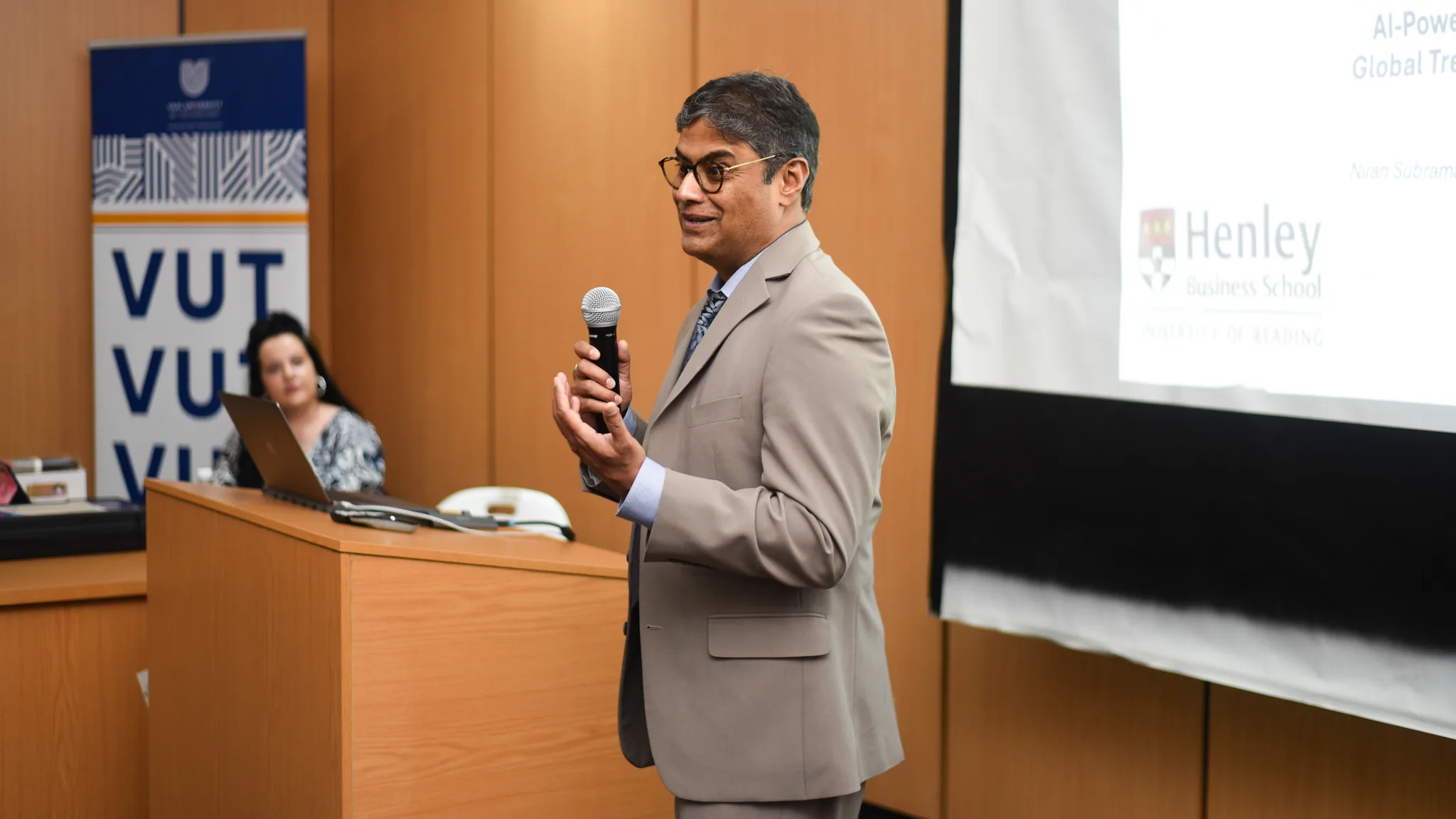 Innovation meets finance at VUT’s public lecture