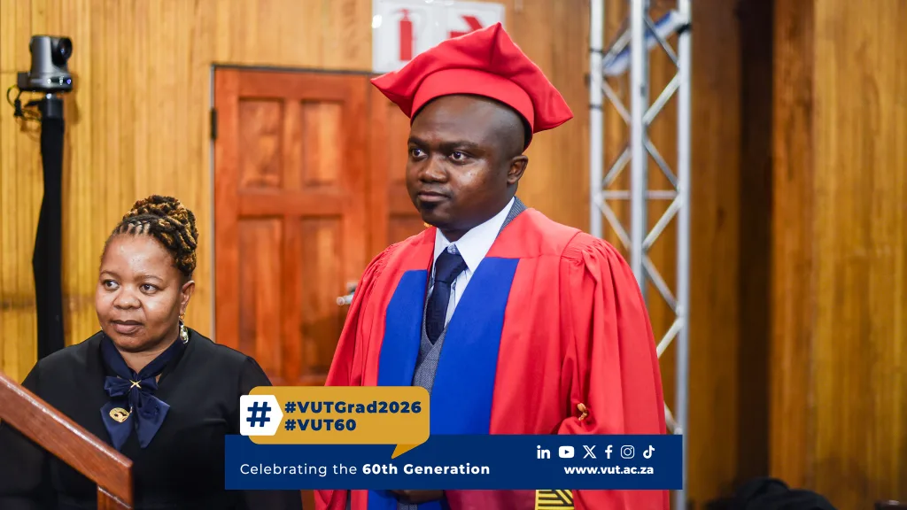 Dr Elias – Vaal University of Technology VUT academic excellence in the spotlight: Dr Elias Sibanda earns a PhD in Information Technology