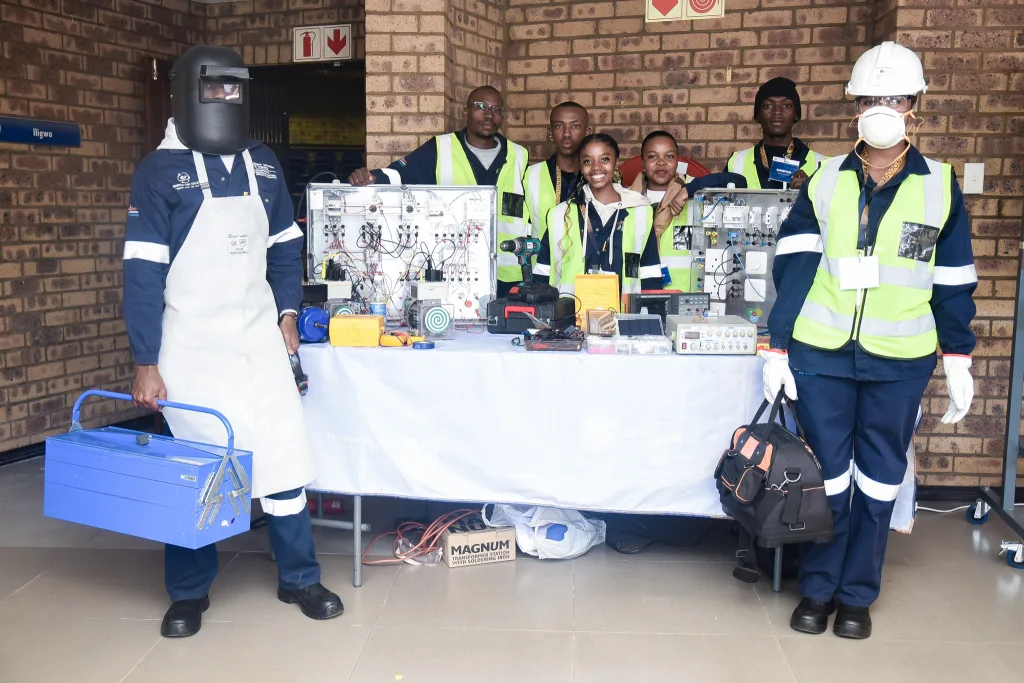 Career week at VUT Science Park – Vaal University of Technology The French Southern African Schneider Electric Education Centre at VUT hosted Career Week 2026, exposing learners to engineering, technology and career paths.