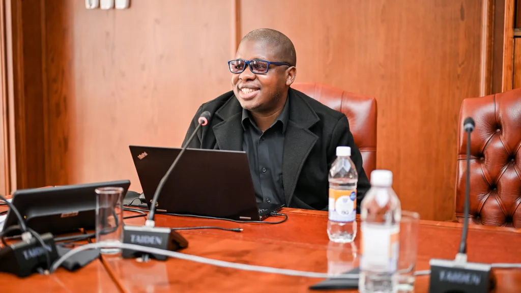 Mr E Ramarumo – Vaal University of Technology "The Department of Employment and Labour presented Director-General Review feedback at VUT, focusing on employment equity, transformation and Strategy 2033+."