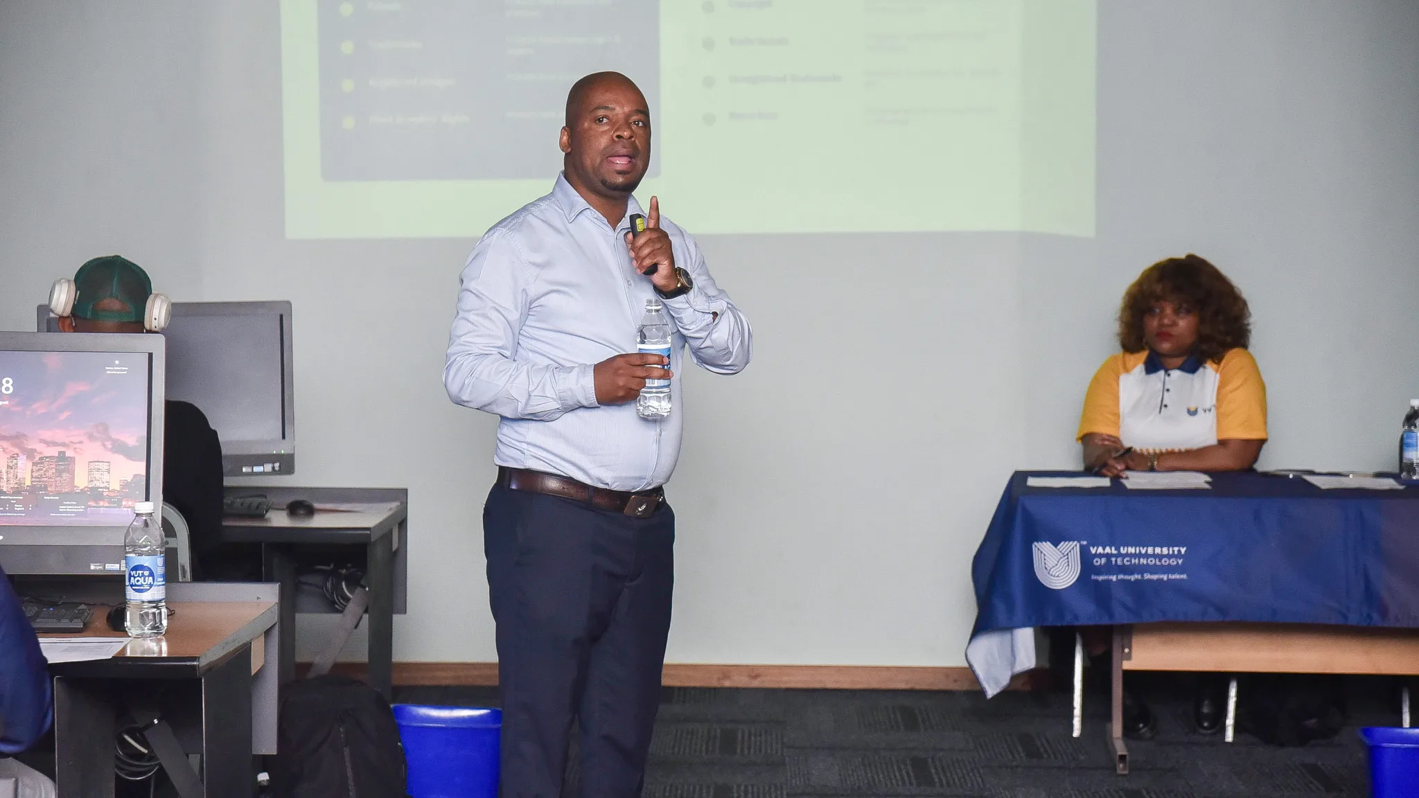 Mr Thabo Kgole, Acting Senior Manager of the TTO, engaging participants on intellectual property, innovation and commercialisation.