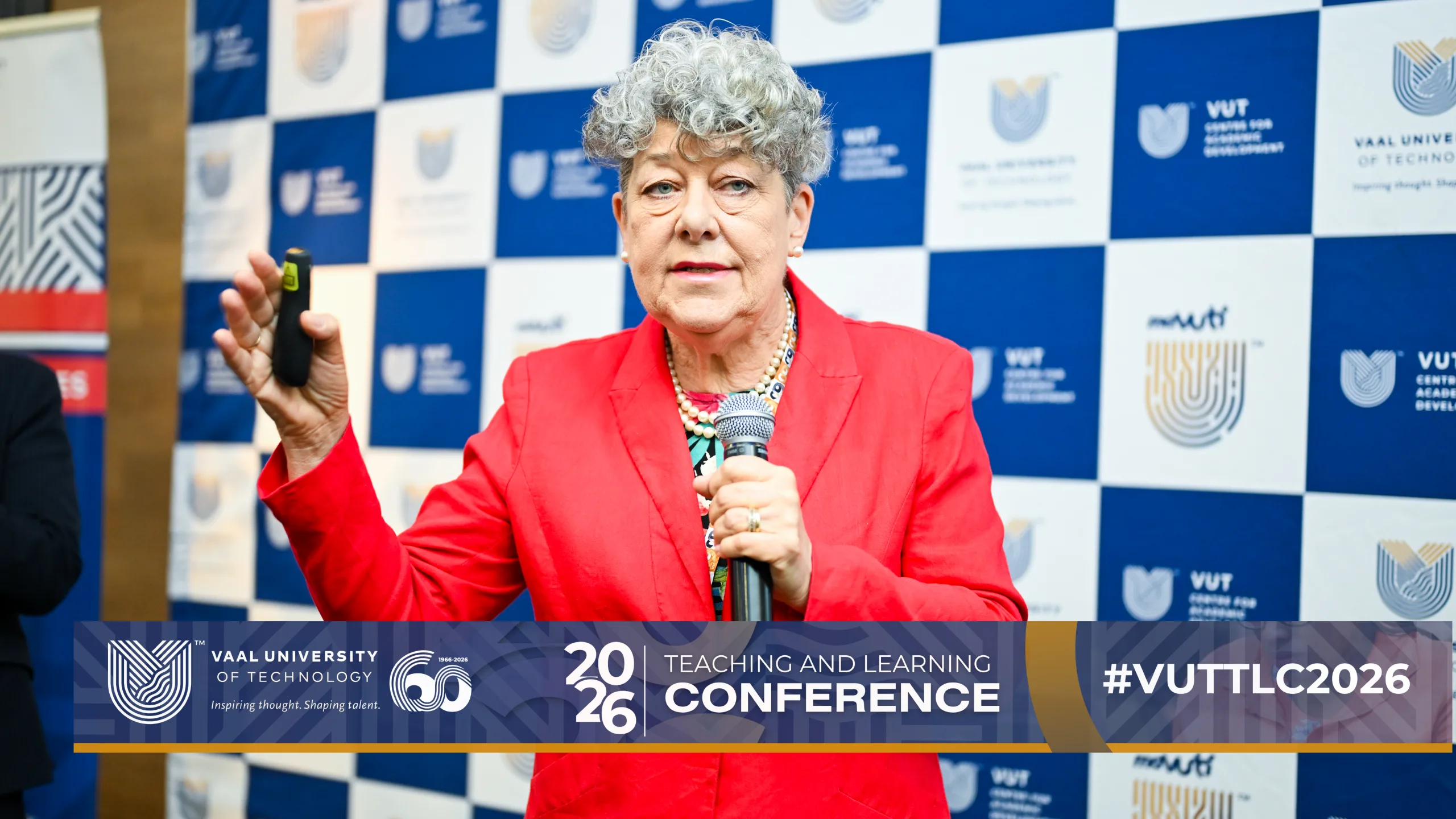 Dr Julie Lindsay will challenge educators to rethink AI in education, highlighting how human-AI collaboration can foster creativity, connection and knowledge creation.