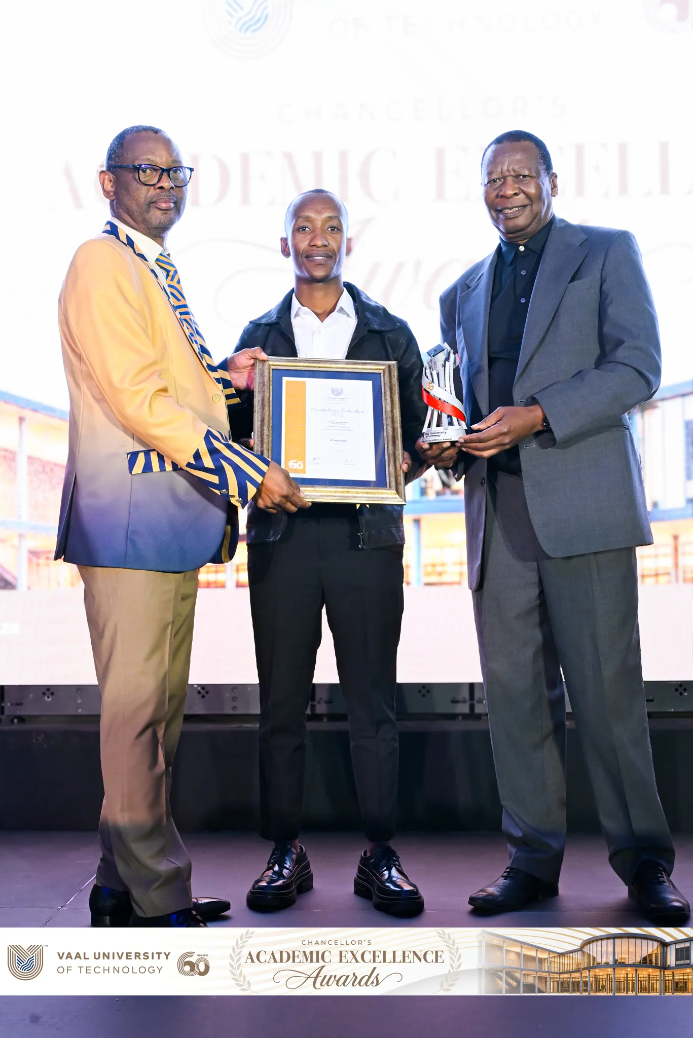Diploma in Photography top achiever Mr Phaswane Tumiso Mathaila is honoured at the Chancellor's Academic Excellence Awards after attaining an impressive 80.93% average.