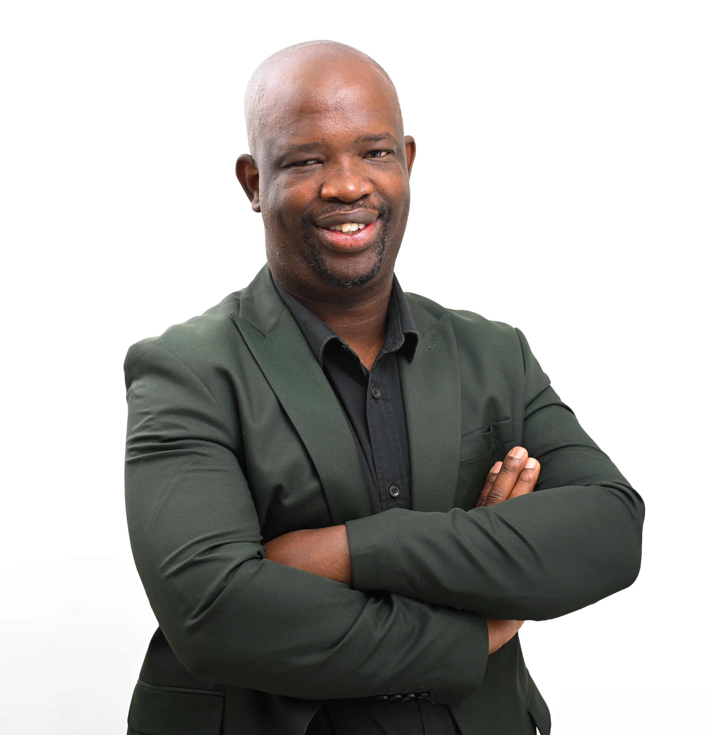 Motheo Moswathupa graduates with a Diploma in Chemical Engineering