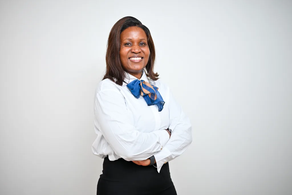 Ms Phahlamohlaka Ditlalane